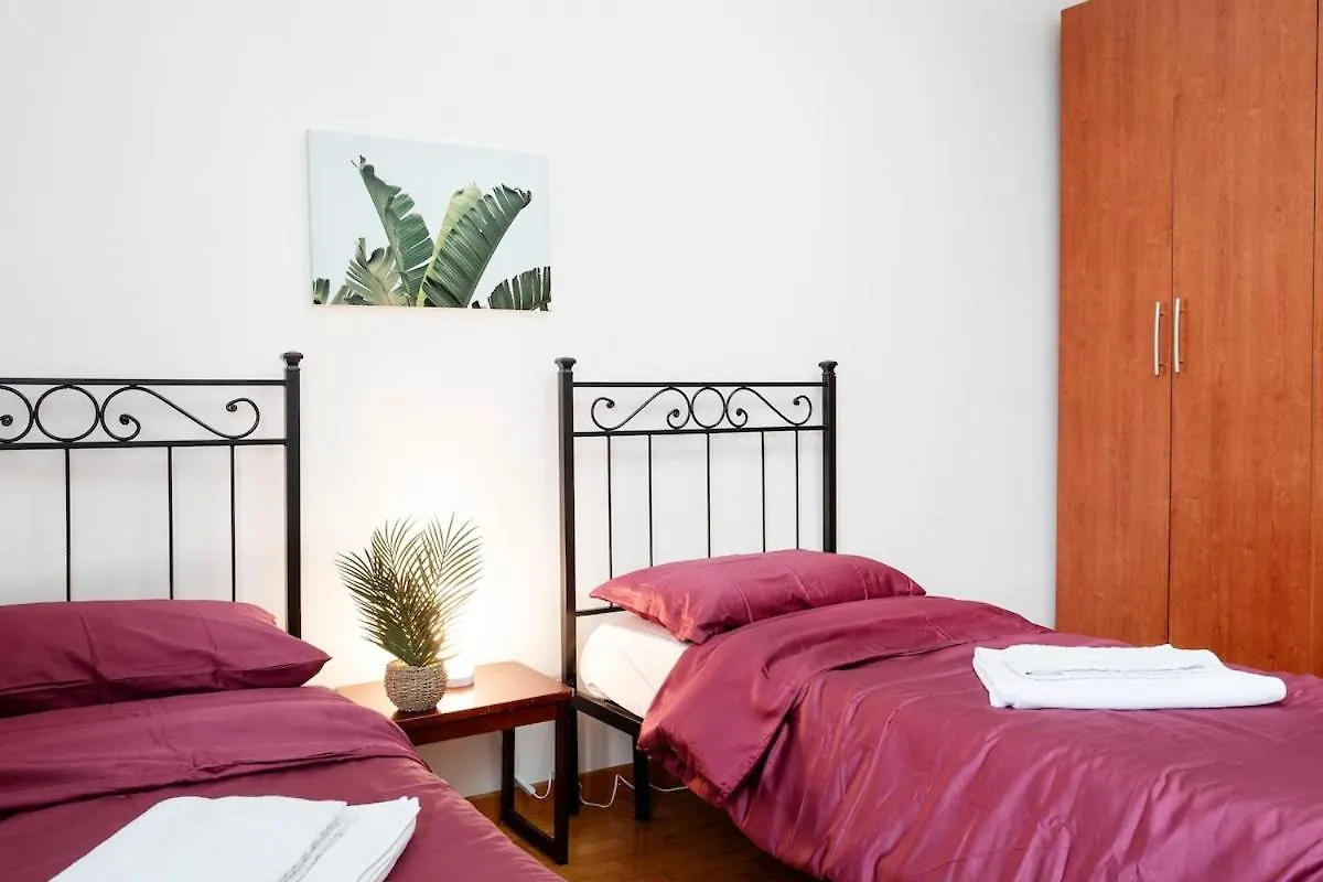 The Attico - Chick Urban - Free Parking Apartment Bologna Italy