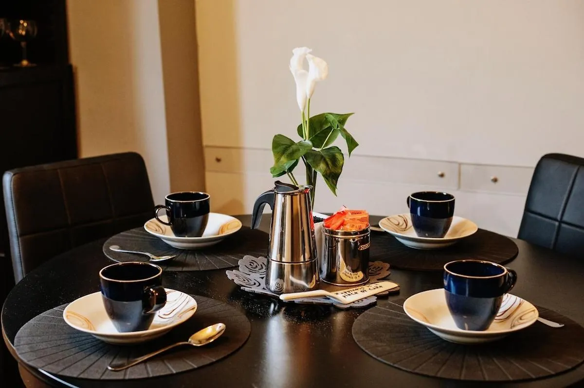 Apartament The Attico - Chick Urban - Free Parking Bolonia